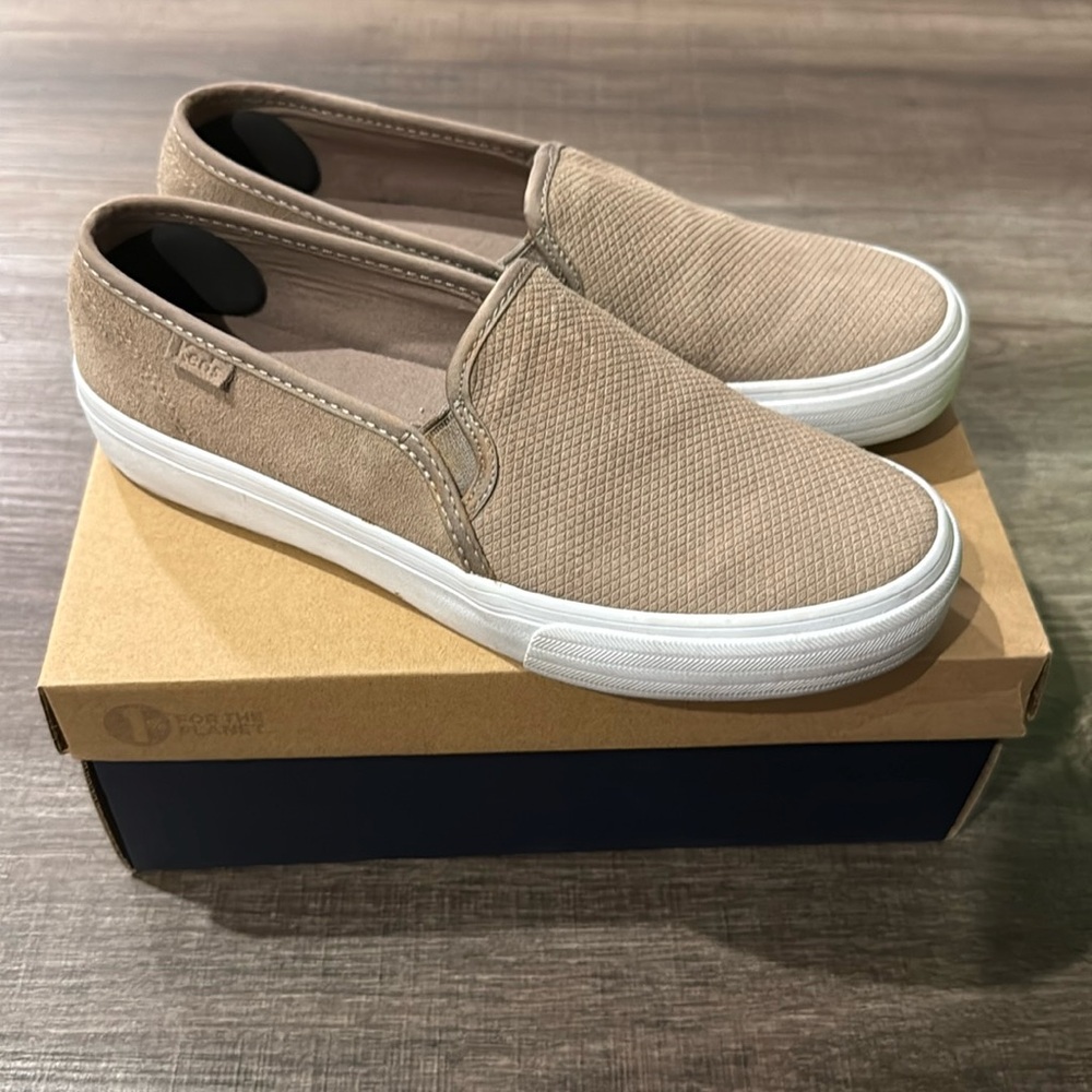 Ked’s women’s slip ons
